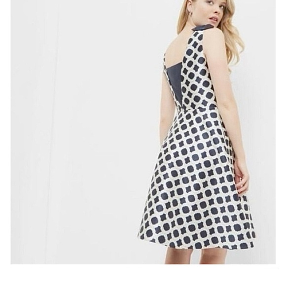 Ted Baker Blushing Rose Geo Dress in Navy Size 1 (U.S. Size 4) MSRP $365 - Picture 4 of 10